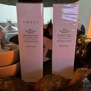 Monet Skin Revitalizing Essence